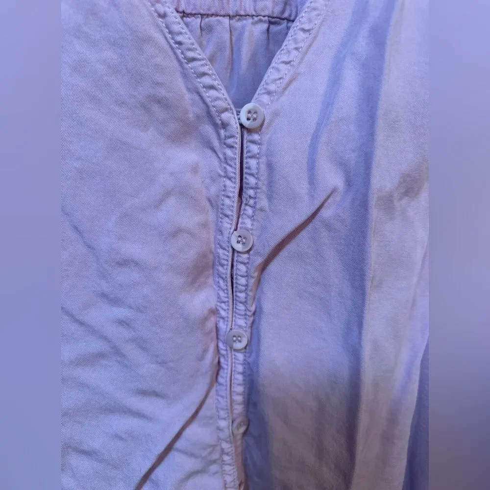 Lavender Button-Up Women's Top - Picture 4 of 7